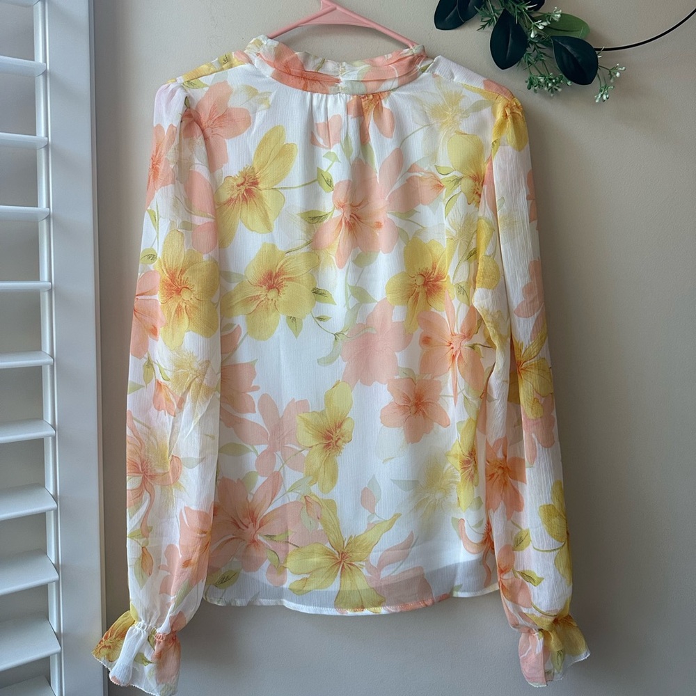 Harper & Blair Floral Blouse - Yellow and Orange - Picture 7 of 7